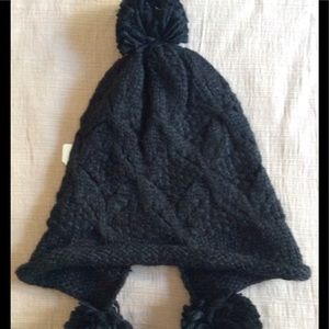 Black winter hat