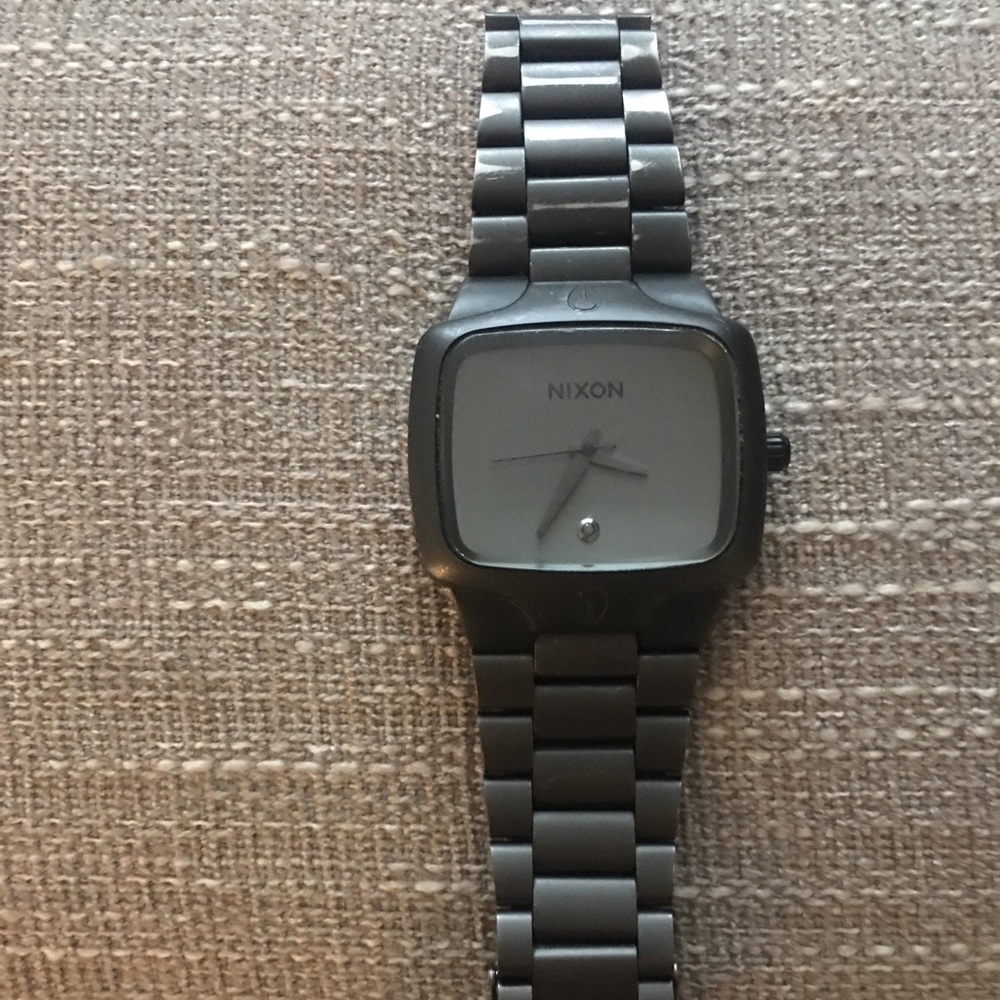 Nixon Small Player
