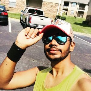 Meet your Posher, Hemant