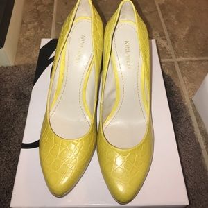 Brand New Nine West Crocodile Pumps