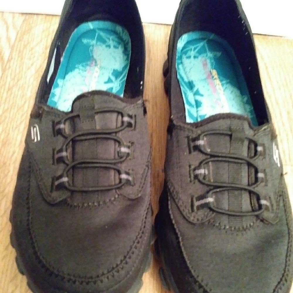 Skechers casual footwear