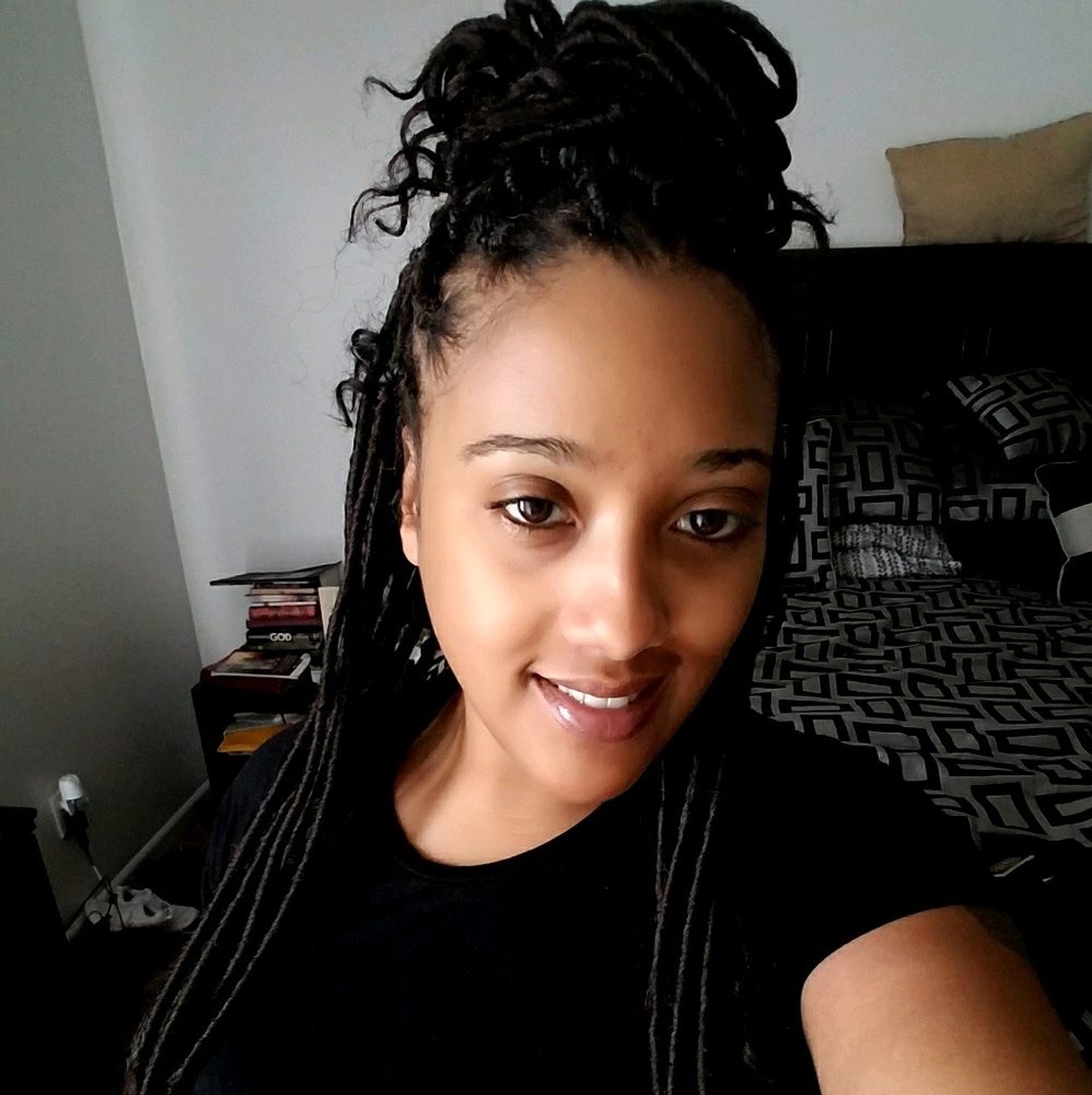 Meet your Posher, Megan