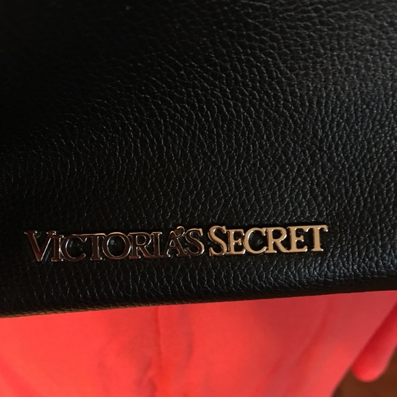 VS backpack - brand new! - Picture 3 of 4