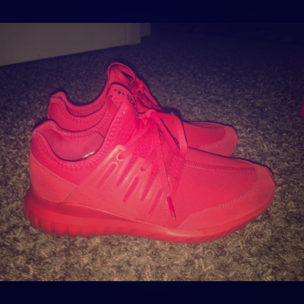 RED Adidas Tubular Radial