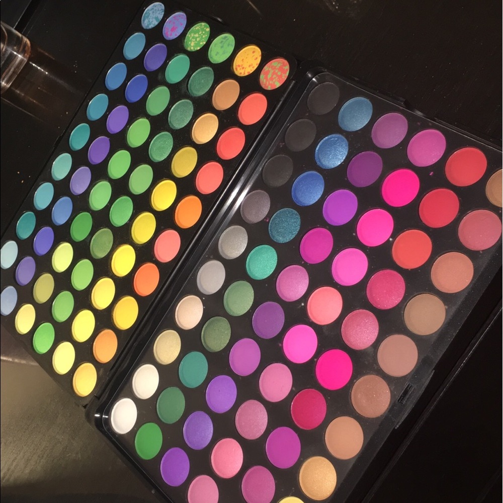 BH COSMETICS 120 colors PALETTE