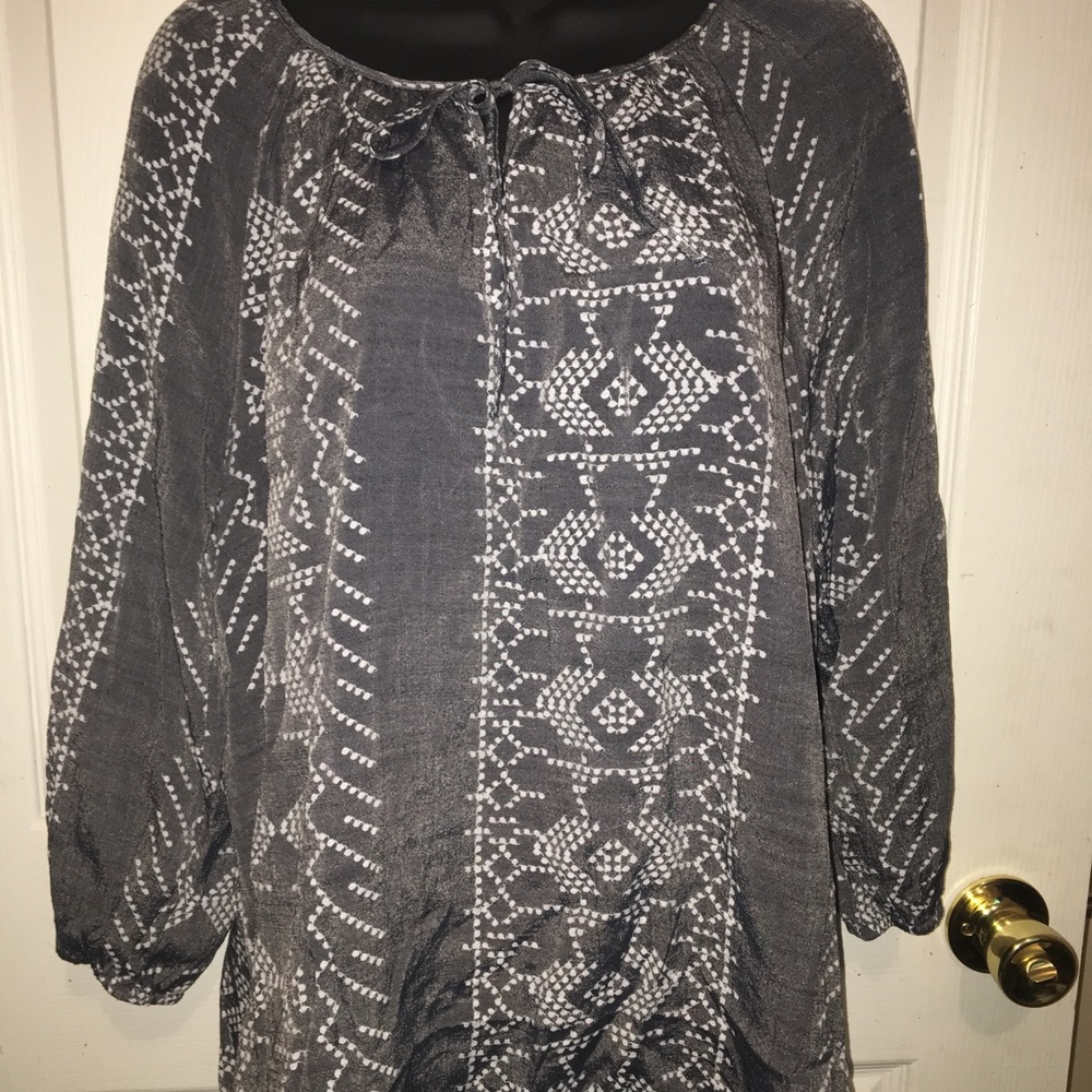 Cute blouse