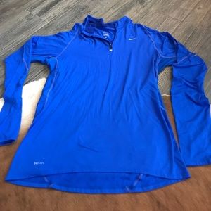 L Nike dri-fit in Royal Blue