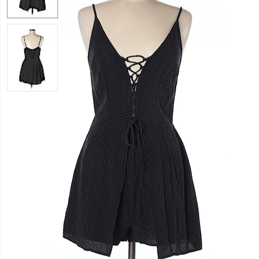 American Eagle black polkadot romper. Size 2. New!