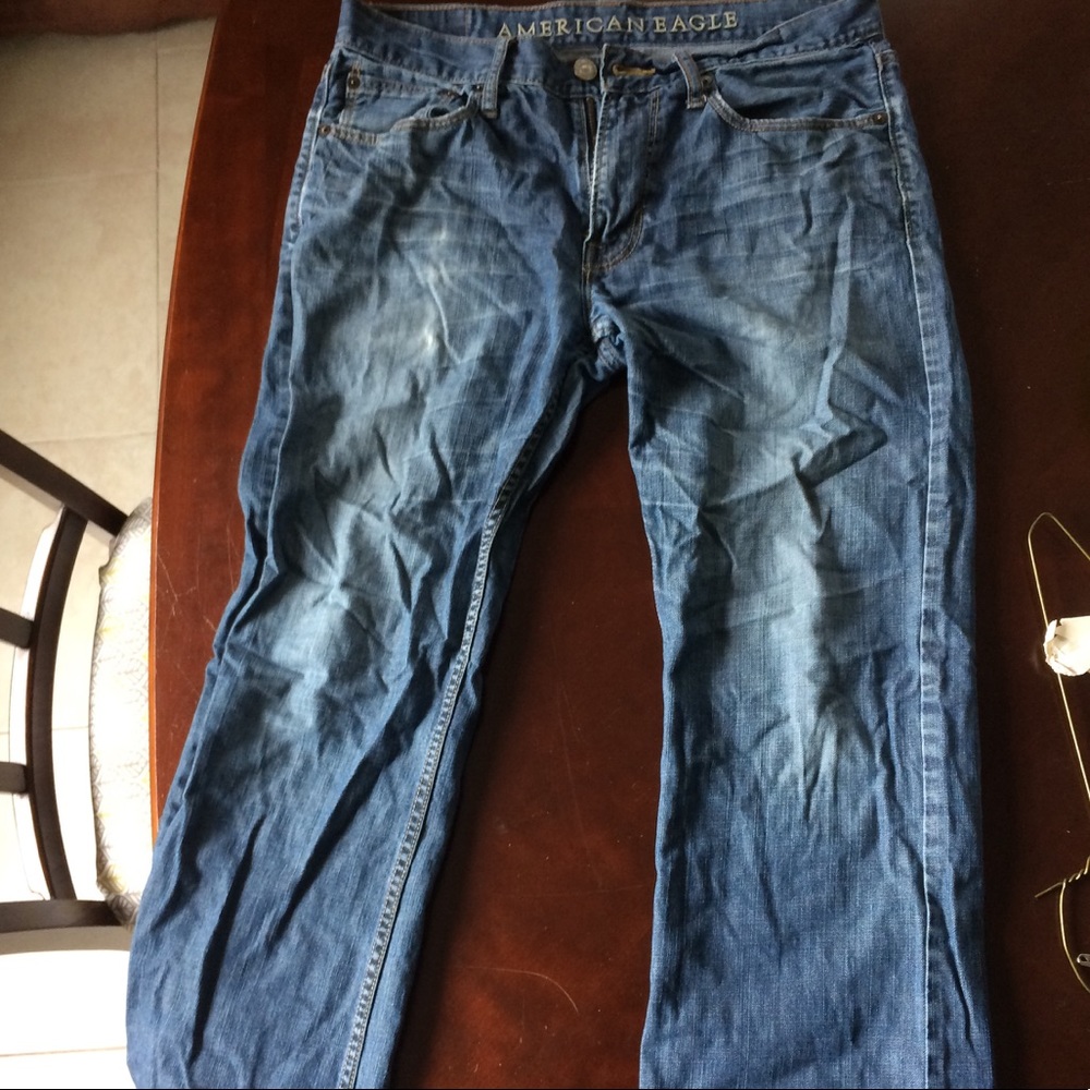 Low rise American Eagle sz 31/30 distressed jean - Picture 1 of 2
