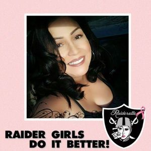 Meet your Posher, Eva