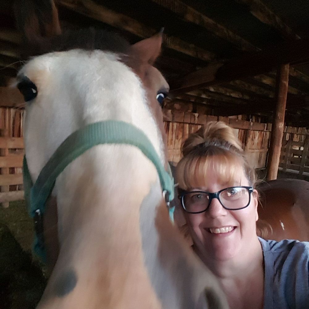 Meet your Posher, Melissa