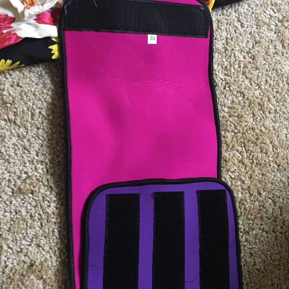 Waist trainer - Picture 3 of 3