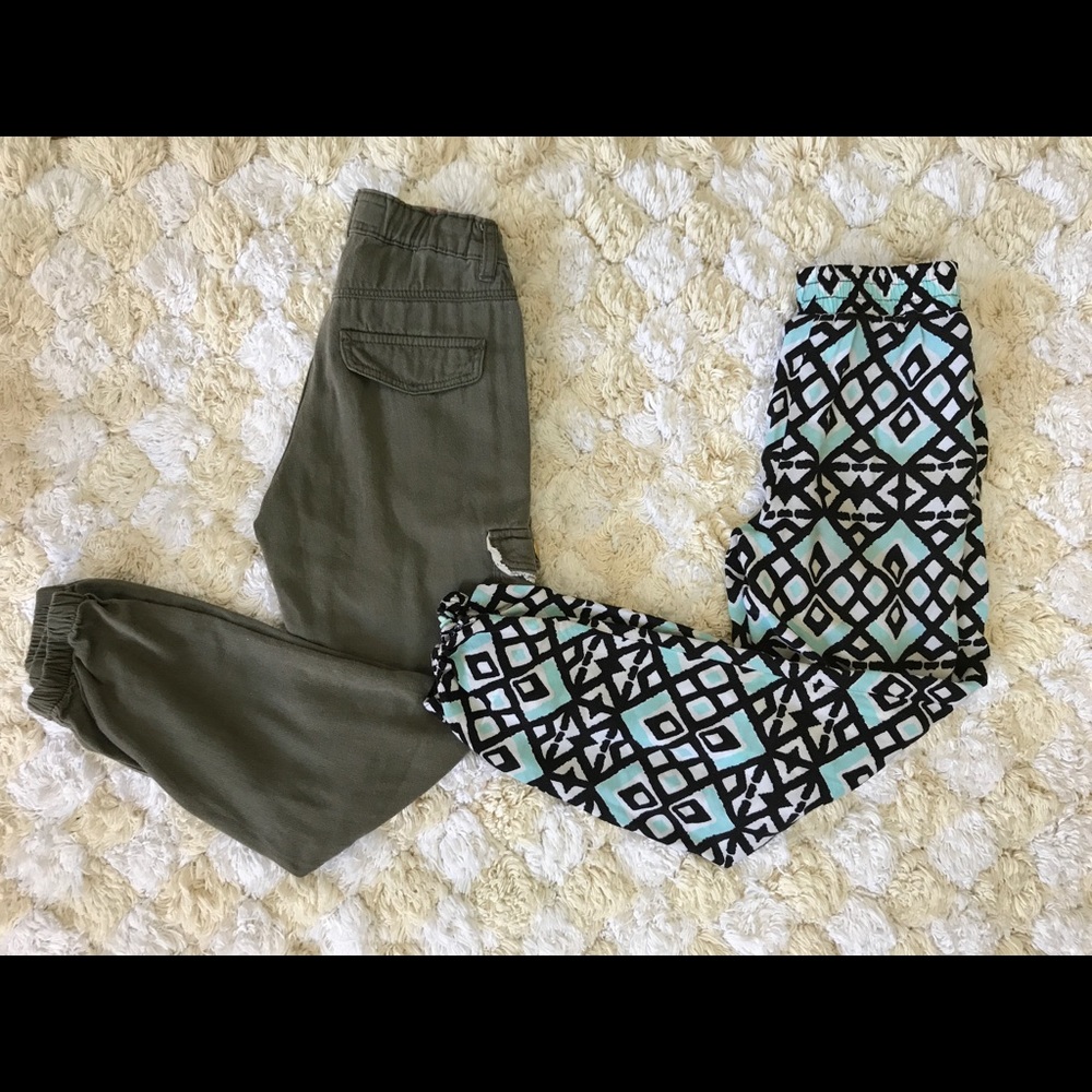 Set of 2 H&M and Japna girls joggers size 6-7
