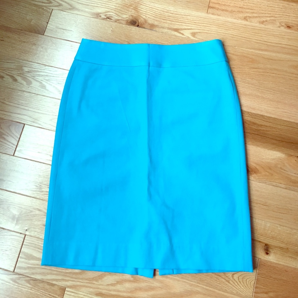 Banana Republic stretch pencil skirt
