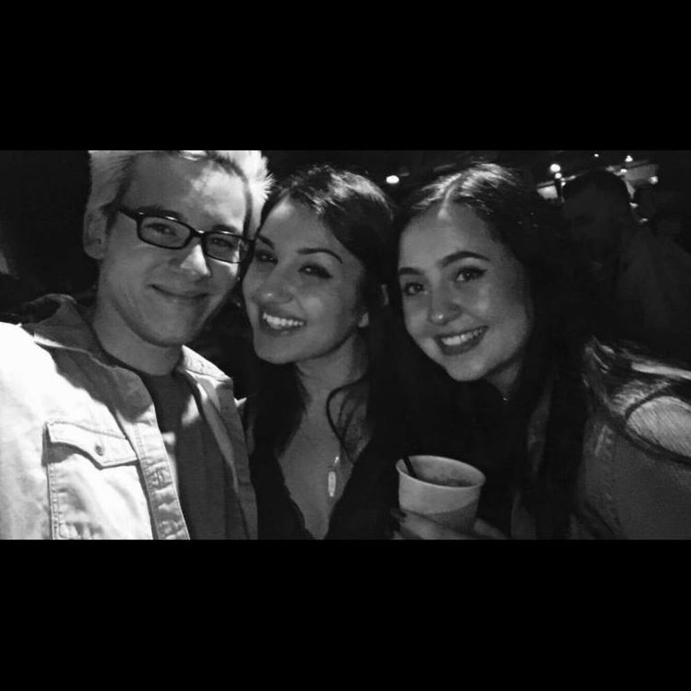 Meet your Posher, Zahra