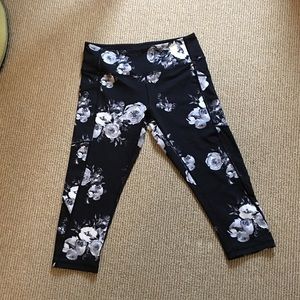 Senita capri leggings