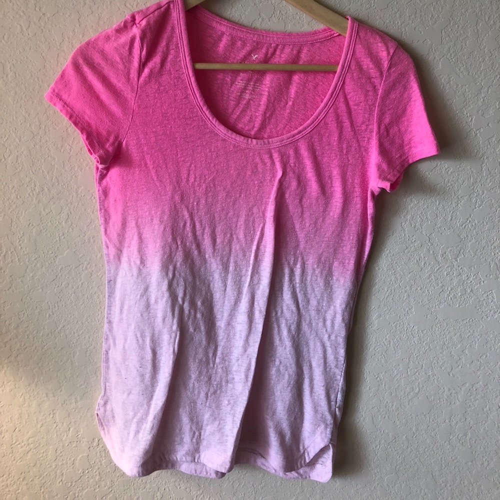 Pink tee
