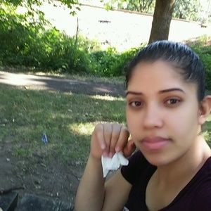 Meet your Posher, Hilda