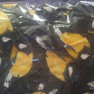 Lularoe os yellow birds leggings