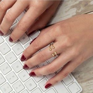 La Soula Two Diamond Ring Set - Gold