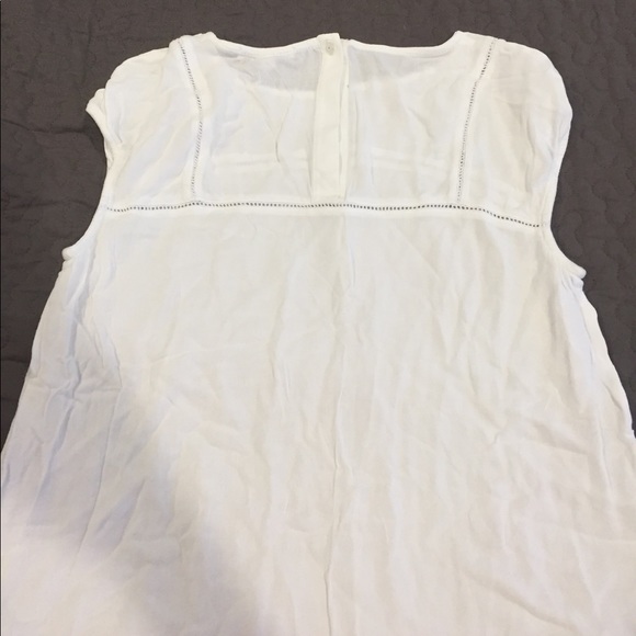 Ella Moss cute white top! - Picture 3 of 5