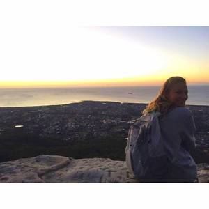 Meet your Posher, Abby