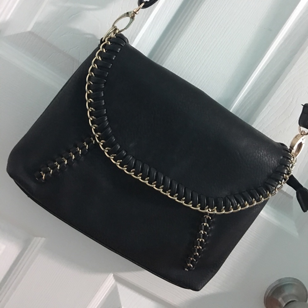 Black hand bag