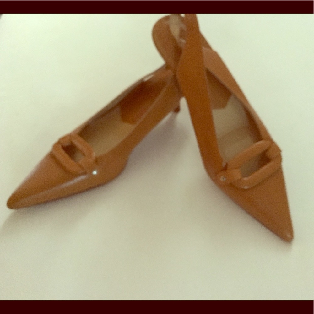 J.Crew Italian leather kitten heel