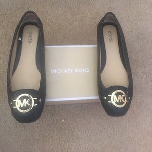 Michael Kors flats