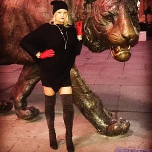 Meet your Posher, Angie