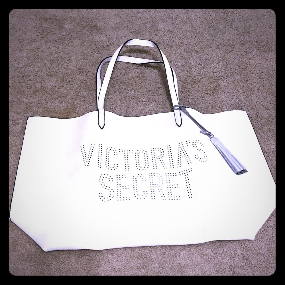 NWT VS Tote💕