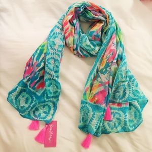 Lilly Pulitzer Seaspray Wrap & Scarf