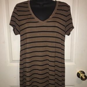 Cute maternity shirt