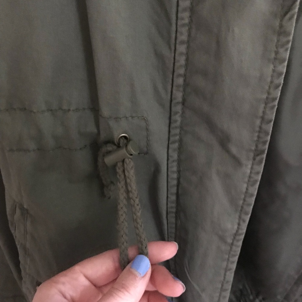 🐢 Olive jacket 🐢 - Picture 4 of 7