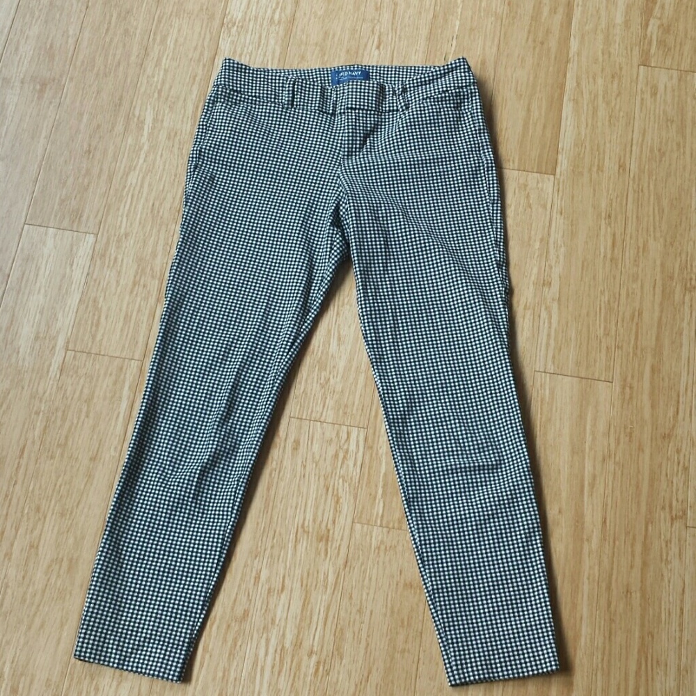 Checked pixie pants