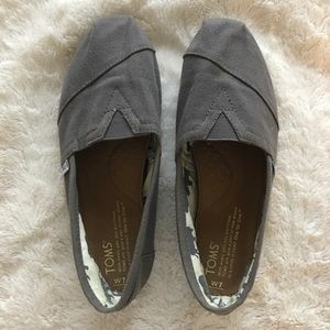 Classic Gray Canvas Toms