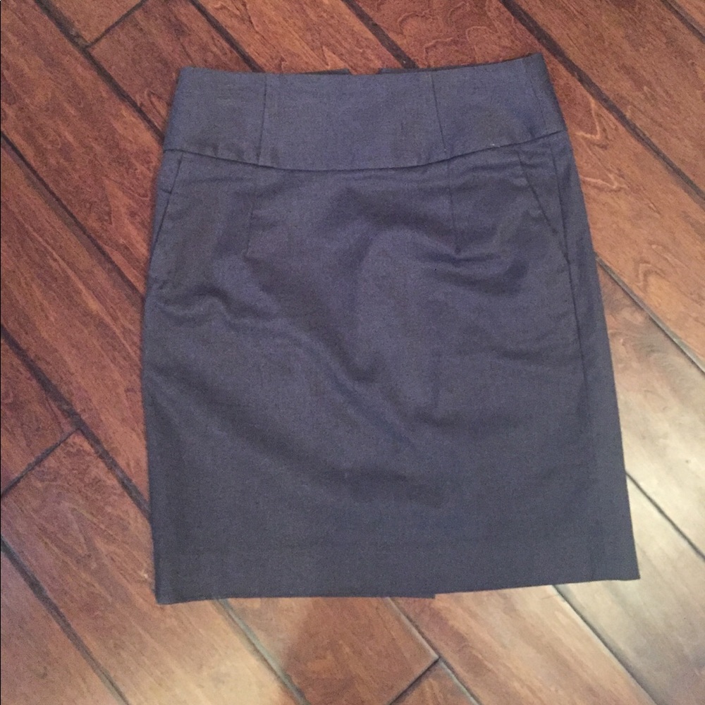Gray Banana Republic Pencil Skirt!