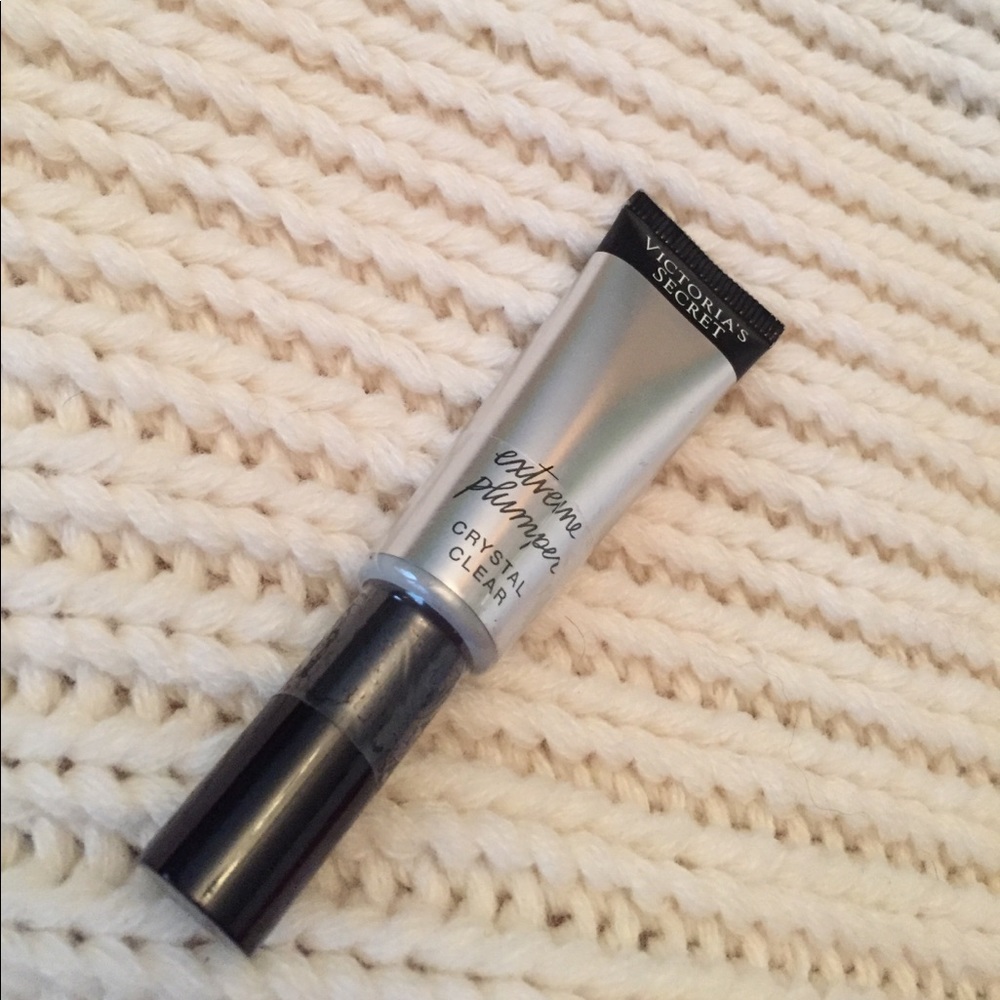 Victoria’s Secret extreme plumper