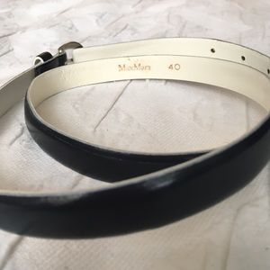 Max Mara Navy blue leather belt