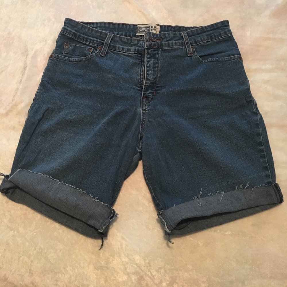 Levi's signature Jean shorts