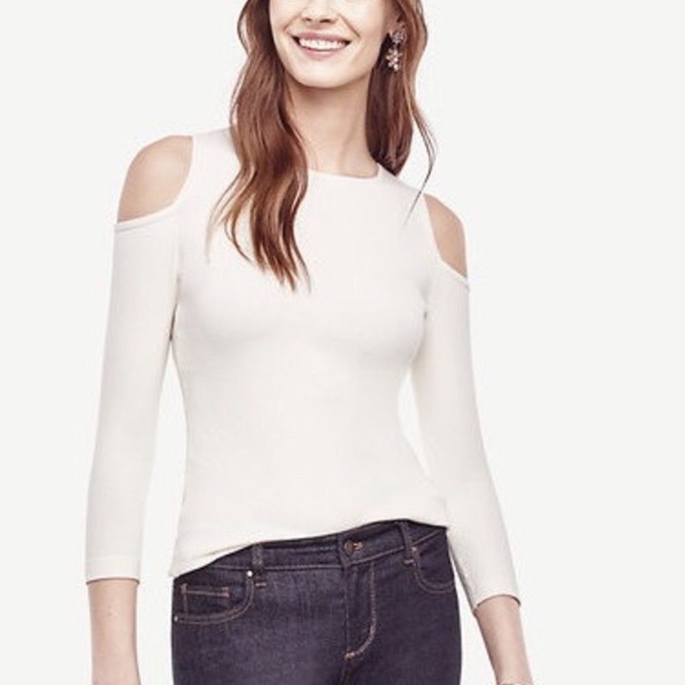 Like new! Ann Taylor cold shoulder ivory sweater