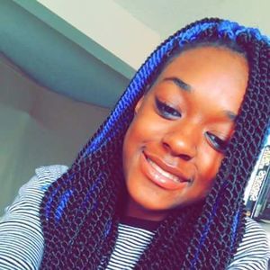 Meet your Posher, Lovely