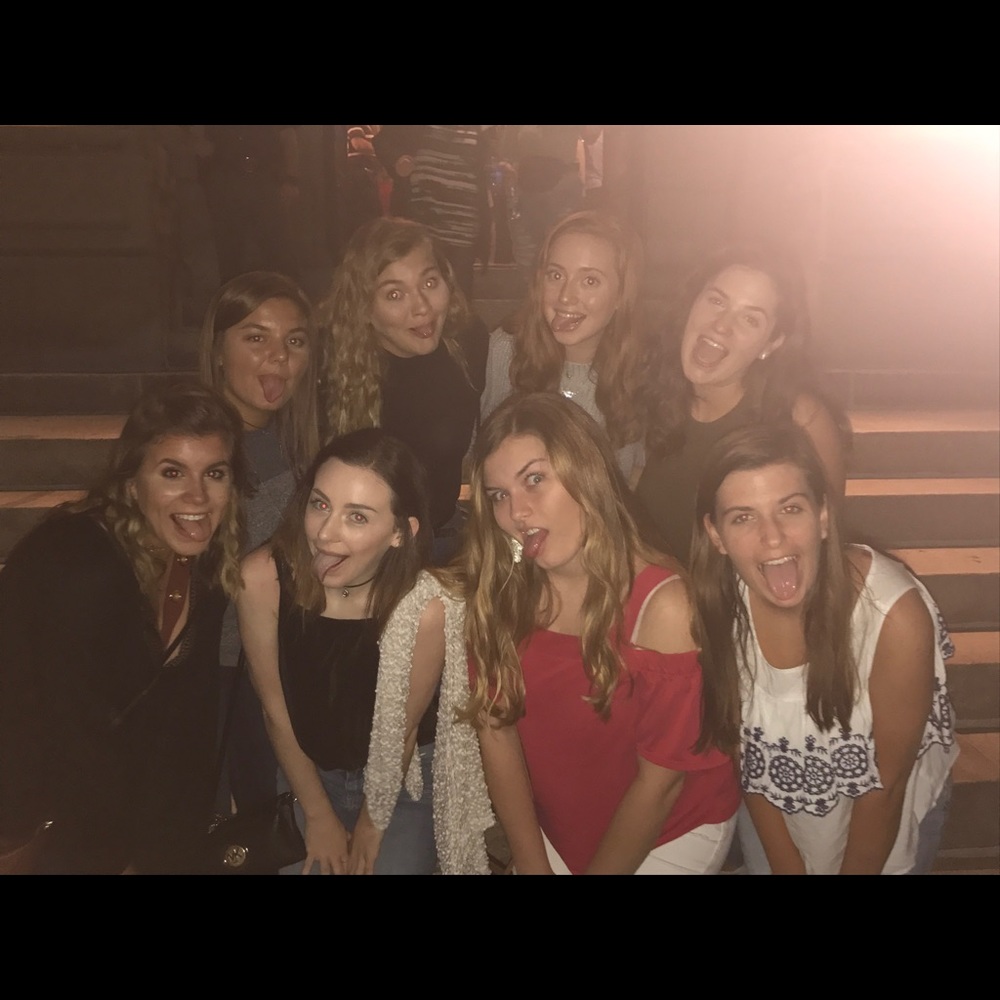 Meet your Posher, Paige