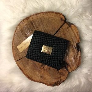 Price drop 🎉 NWT - small clutch