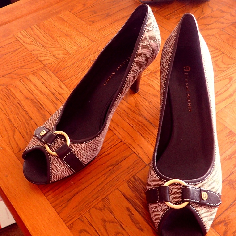 Etienne Aigner Signature Peep Toe Pumps