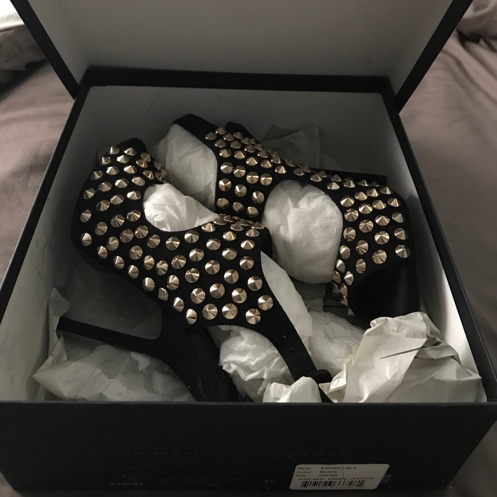 Giuseppe Zanotti shoes