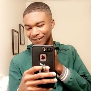 Meet your Posher, Raymonte