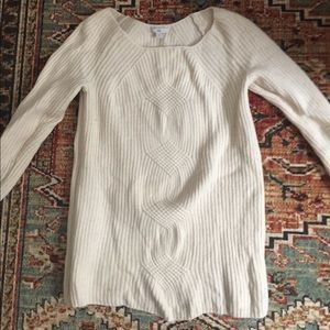 Cream L Gap sweater