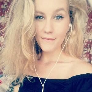 Meet your Posher, Alana