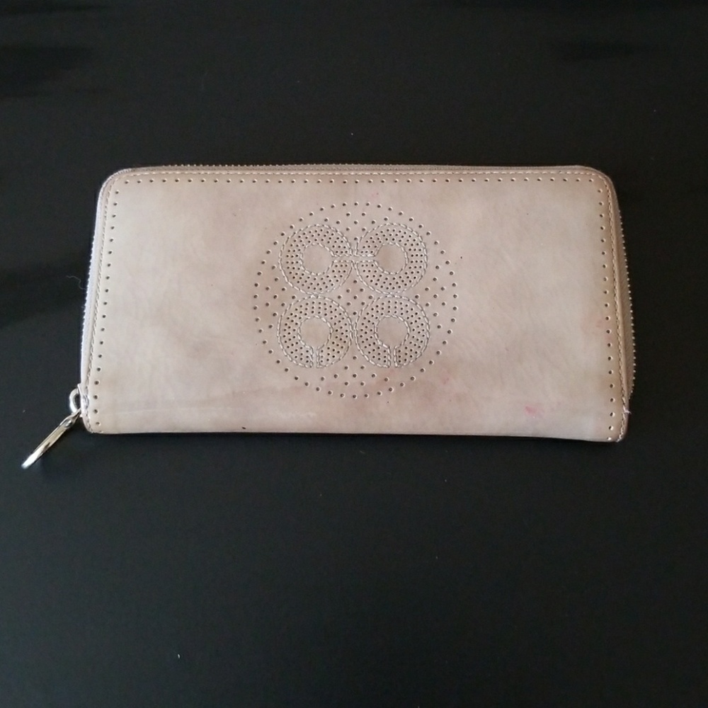 Coach Wallet (great condition)